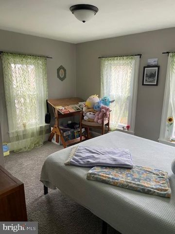 365 SPRINGVALE RD, Red Lion, PA 17356