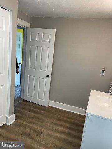 365 SPRINGVALE RD, Red Lion, PA 17356