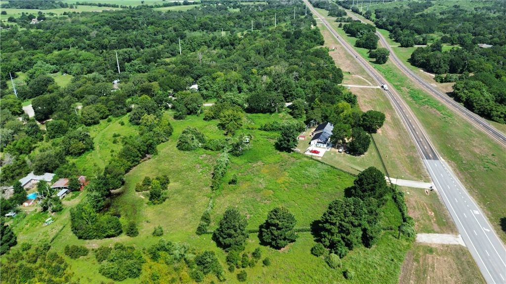 5863 & 5869 Lynette Circle, Bryan, TX 77807 — photo 2