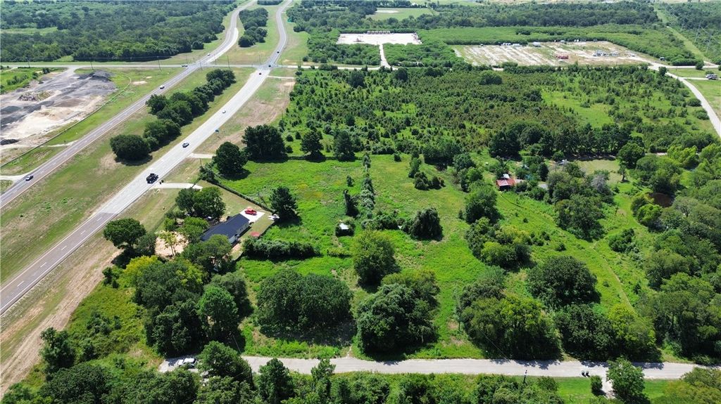 5863 & 5869 Lynette Circle, Bryan, TX 77807 — photo 5