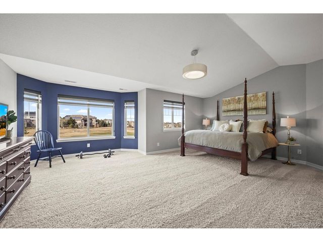 8149 S Blackstone Pkwy, Aurora, CO 80016