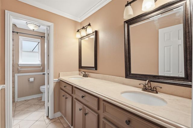 4418 Wigton Drive, Houston, TX 77096