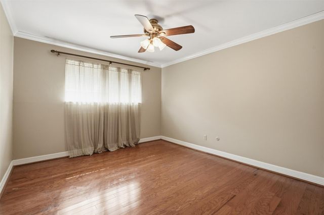 4418 Wigton Drive, Houston, TX 77096