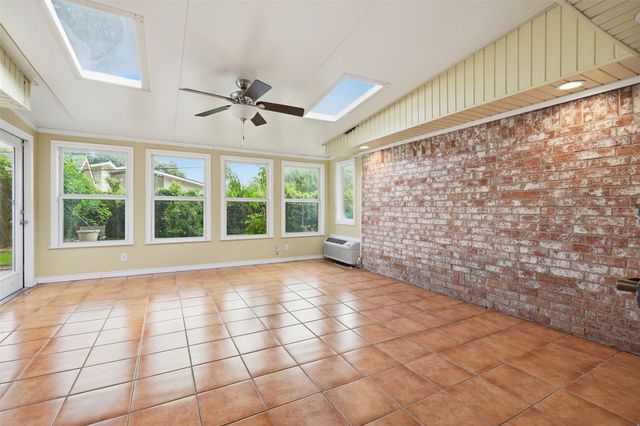 4418 Wigton Drive, Houston, TX 77096