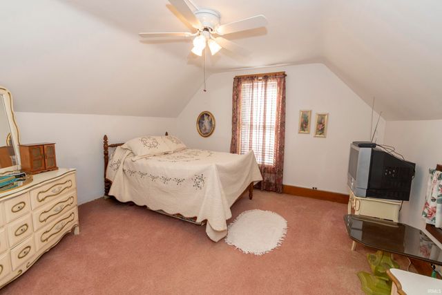 114 W Battell Street, Mishawaka, IN 46545