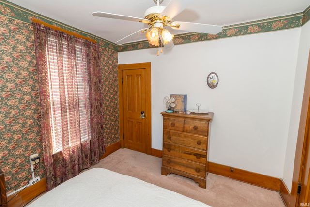114 W Battell Street, Mishawaka, IN 46545
