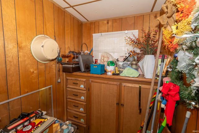114 W Battell Street, Mishawaka, IN 46545