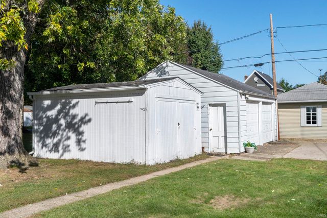 114 W Battell Street, Mishawaka, IN 46545