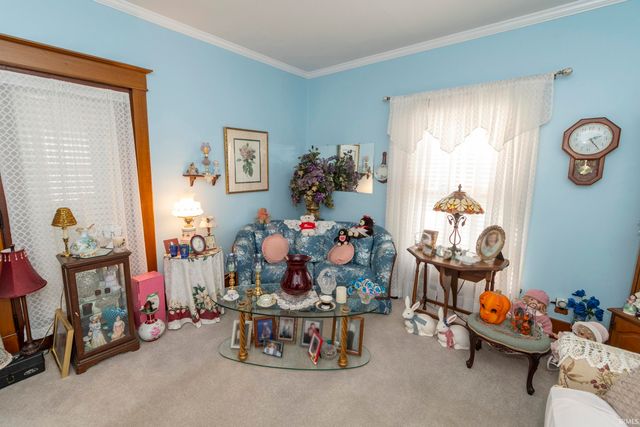 114 W Battell Street, Mishawaka, IN 46545