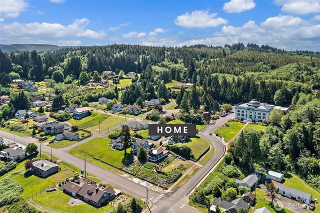 716 First Street W, South Bend, WA 98586