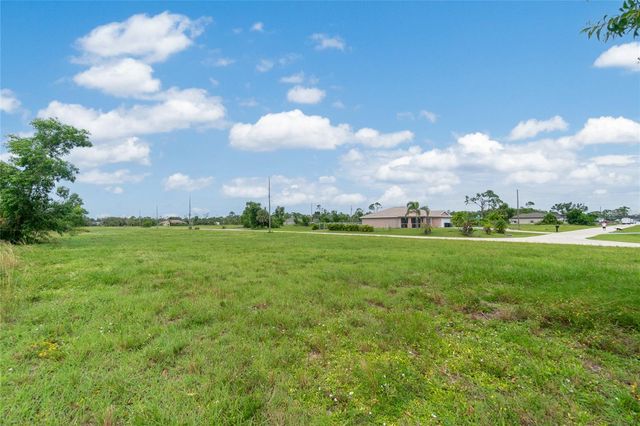3902 NW 41ST LANE, Cape Coral, FL 33993