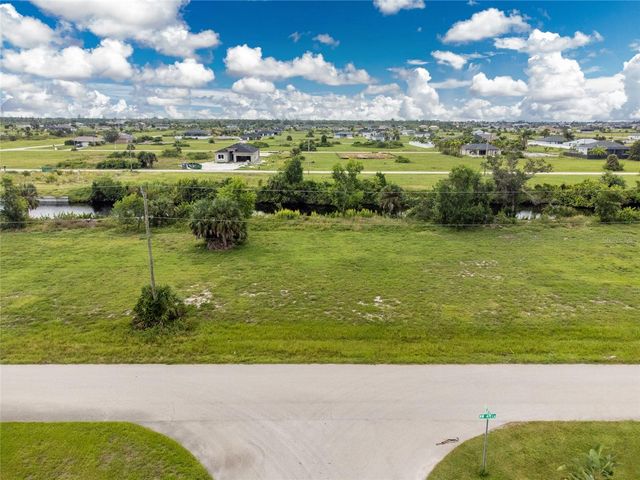 3902 NW 41ST LANE, Cape Coral, FL 33993