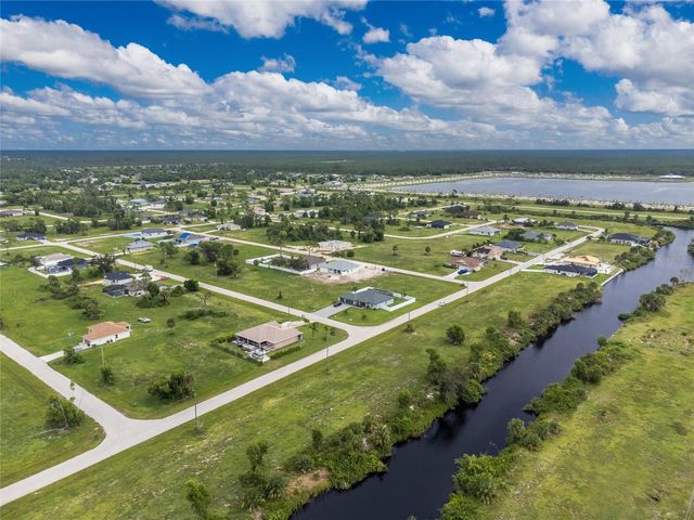 3902 NW 41ST LANE, Cape Coral, FL 33993