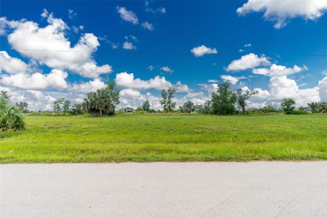 3902 NW 41ST LANE, Cape Coral, FL 33993