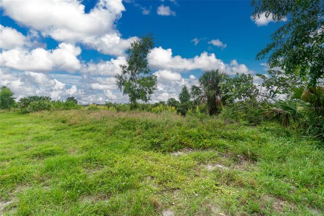 3902 NW 41ST LANE, Cape Coral, FL 33993