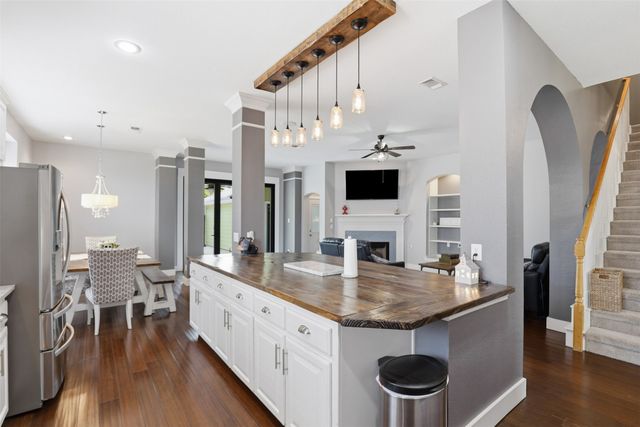 8321 Bridge Street, North Richland Hills, TX 76180