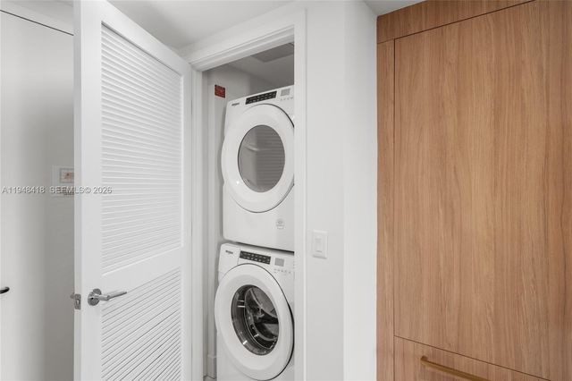 159 NE 6th St 2804, Miami, FL 33132