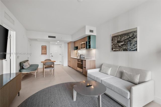 159 NE 6th St 2804, Miami, FL 33132