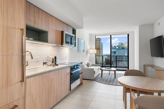 159 NE 6th St 2804, Miami, FL 33132