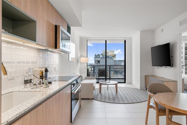 159 NE 6th St 2804, Miami, FL 33132