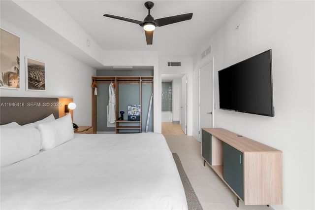 159 NE 6th St 2804, Miami, FL 33132