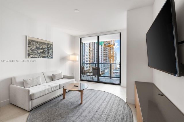 159 NE 6th St 2804, Miami, FL 33132