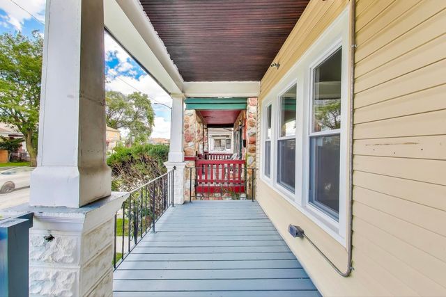 2319 W 71st Street, Chicago, IL 60636