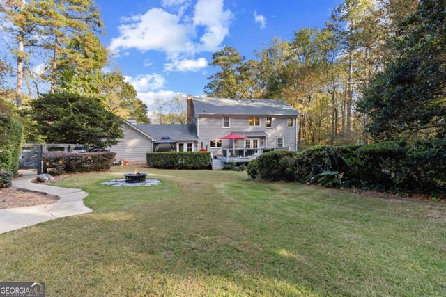 1532 Huntingdon Trail, Atlanta, GA 30350