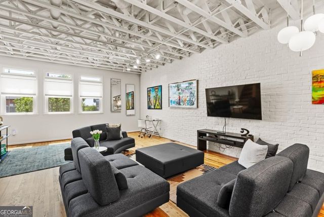 229 Peters Street SW 4, Atlanta, GA 30313