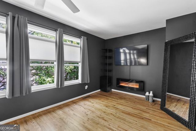 229 Peters Street SW 4, Atlanta, GA 30313