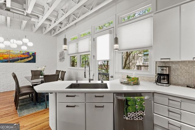 229 Peters Street SW 4, Atlanta, GA 30313