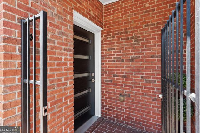 229 Peters Street SW 4, Atlanta, GA 30313