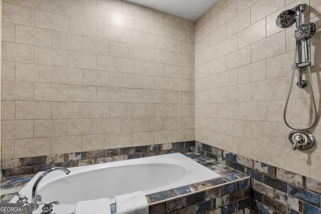 229 Peters Street SW 4, Atlanta, GA 30313