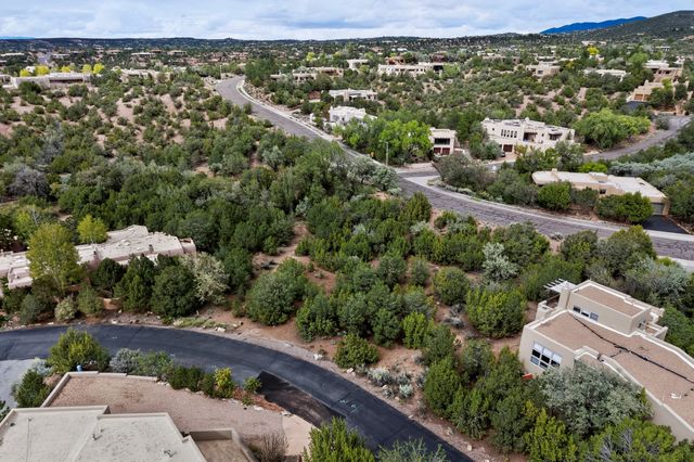 125 Cantera Circle, Santa Fe, NM 87501