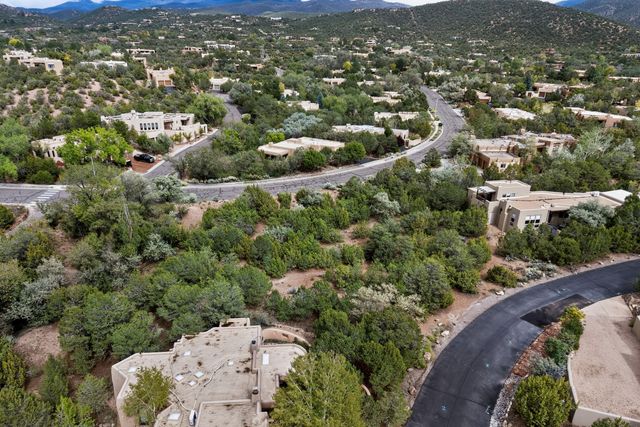 125 Cantera Circle, Santa Fe, NM 87501