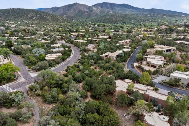 125 Cantera Circle, Santa Fe, NM 87501