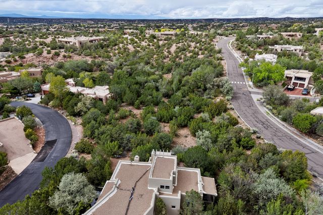 125 Cantera Circle, Santa Fe, NM 87501
