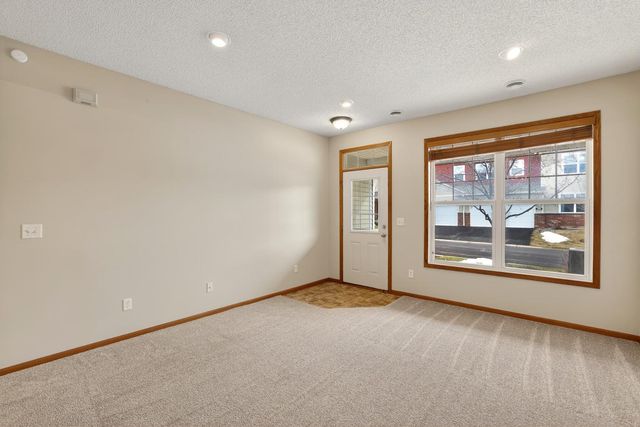 290 Emory Lane SE, Rochester, MN 55904