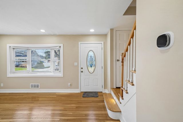 847 DENNIS PL, Linden, NJ 07036