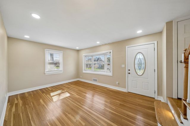 847 DENNIS PL, Linden, NJ 07036