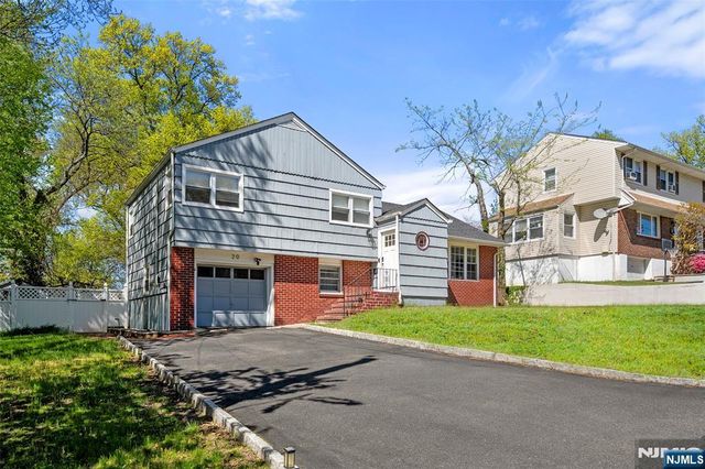20 Blish Place, Dumont, NJ 07628
