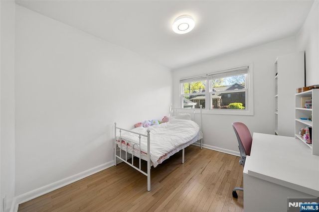 20 Blish Place, Dumont, NJ 07628