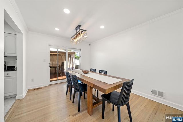20 Blish Place, Dumont, NJ 07628