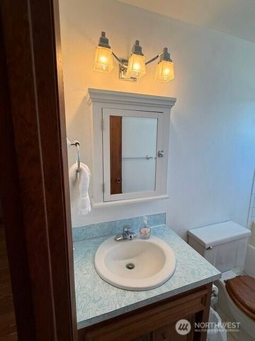 16106 14th Avenue E, Tacoma, WA 98445