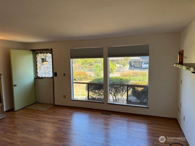 16106 14th Avenue E, Tacoma, WA 98445