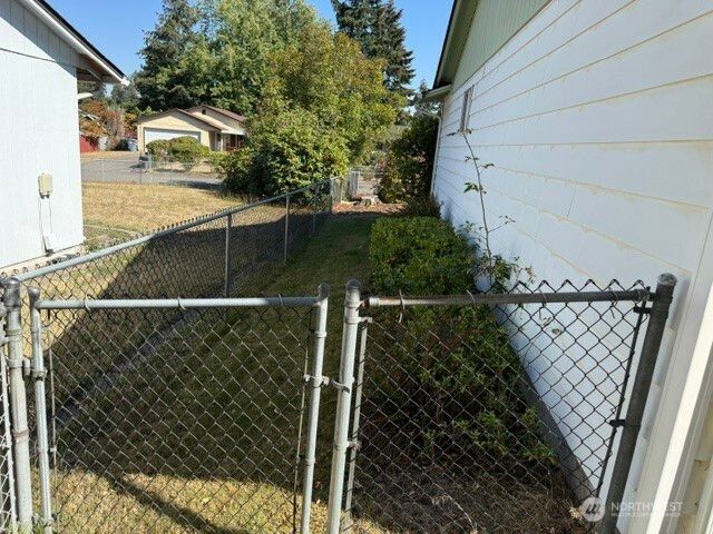 16106 14th Avenue E, Tacoma, WA 98445