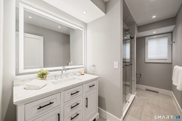 89 South Trail A, Stratford, CT 06614