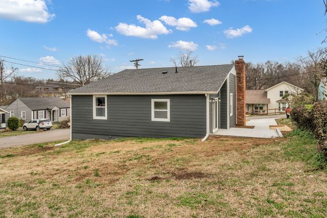 1000 W McKennie Ave, Nashville, TN 37206