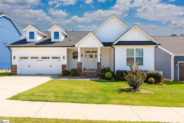 215 Daystrom Drive, Greer, SC 29651