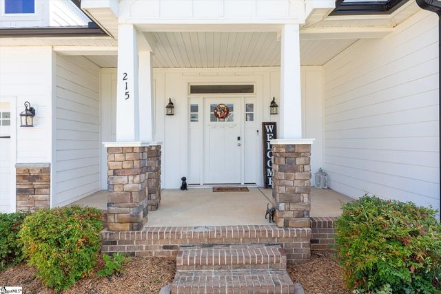 215 Daystrom Drive, Greer, SC 29651